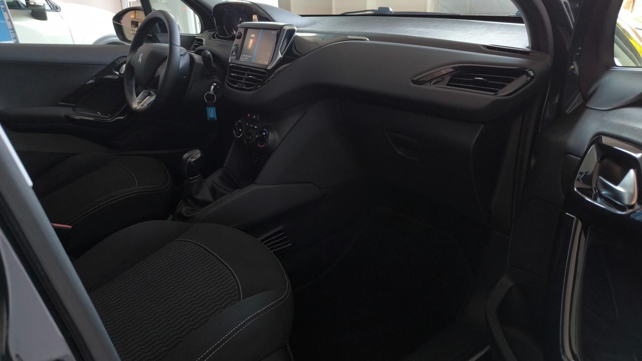 Peugeot 208 PureTech 82 5 porte Active
