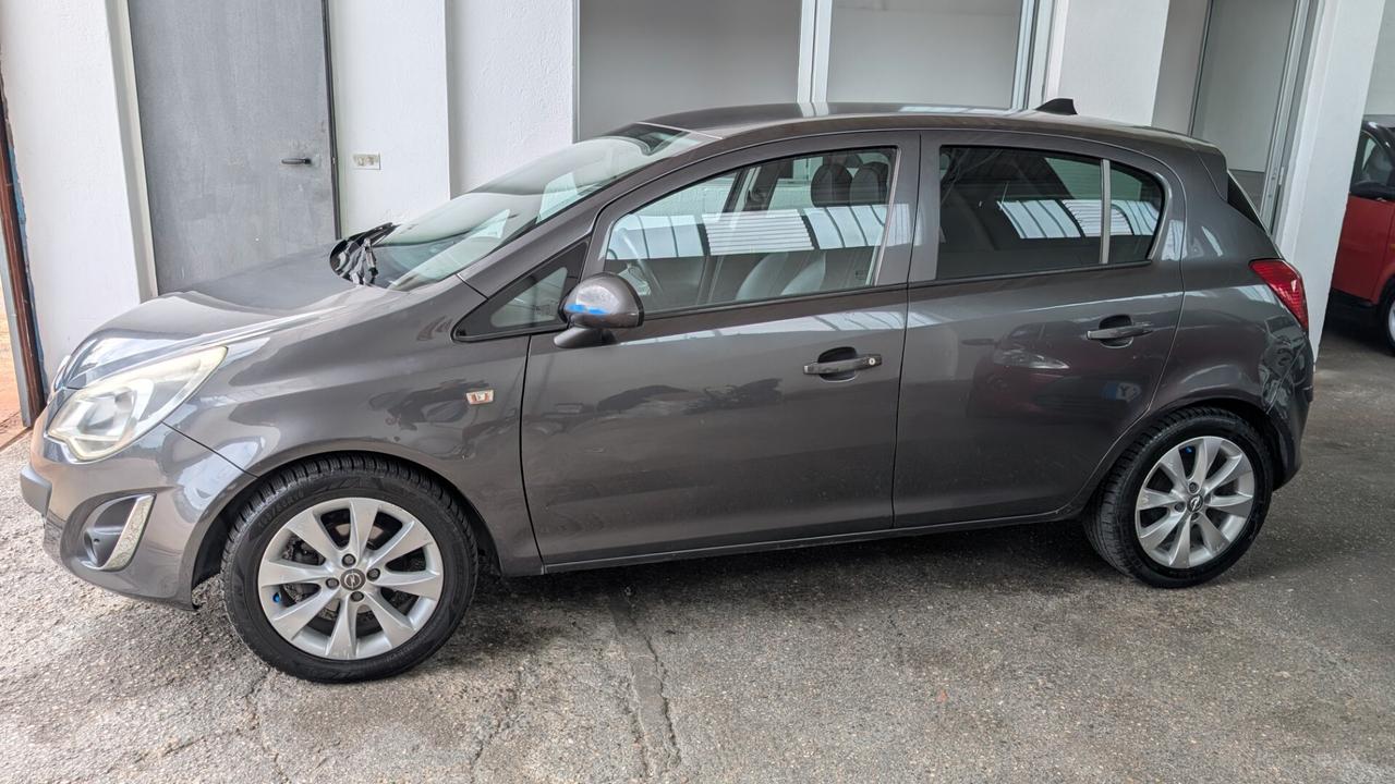 Opel Corsa 1.2 85CV 5 porte GPL-TECH Elective