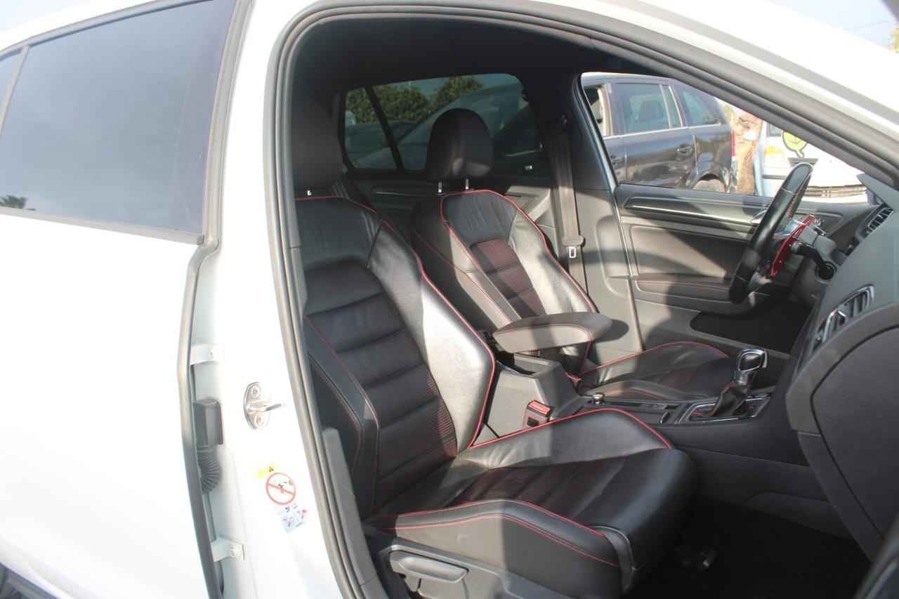 Volkswagen Golf GTI Tua A SOLI 299€ al mese Anticipo Zero