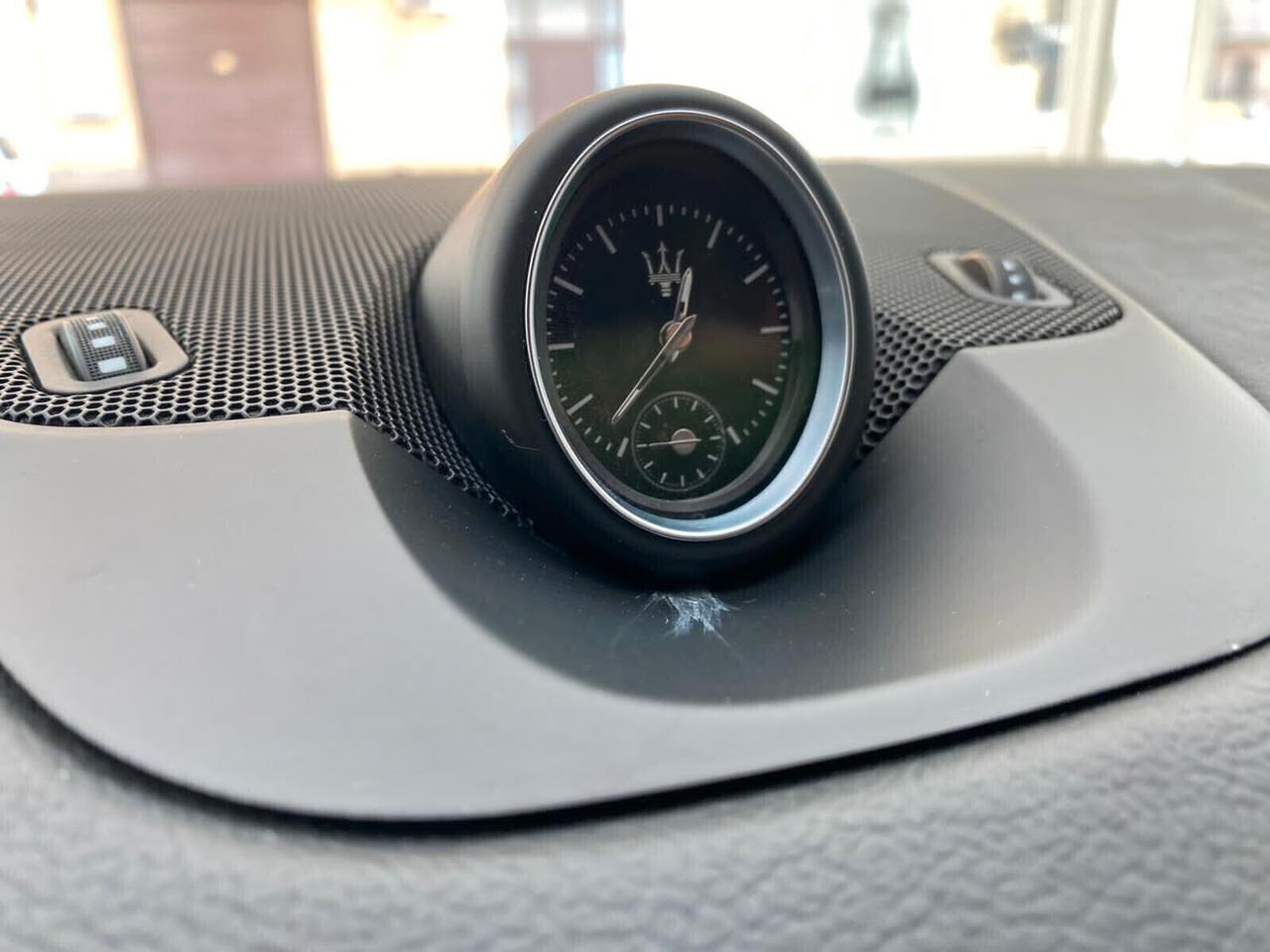 Maserati Levante V6 Diesel 275 CV AWD Granlusso