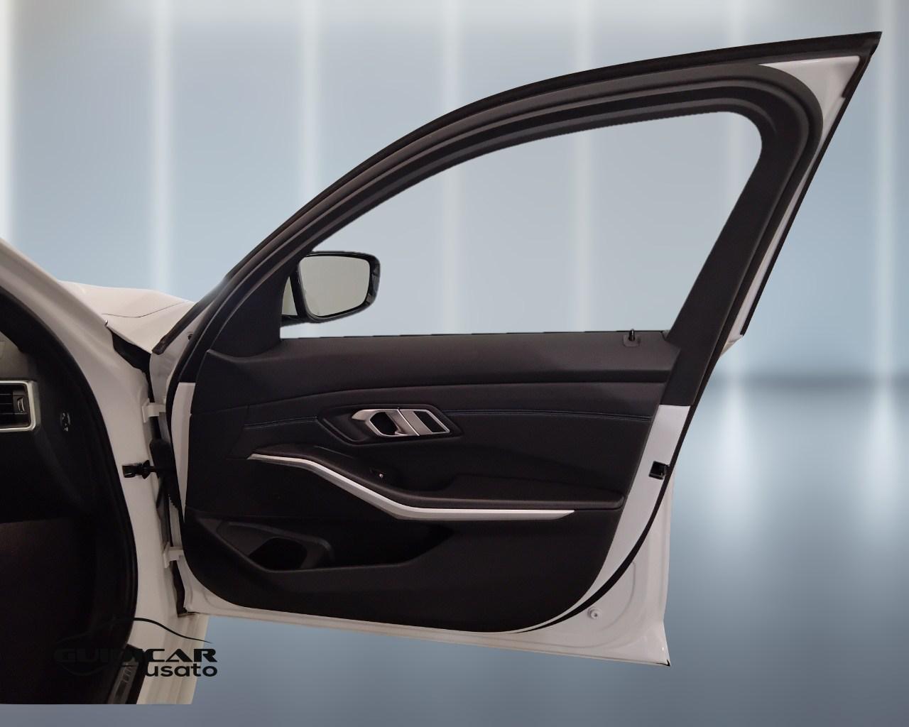 BMW Serie 3 G21 2022 Touring - 320d Touring mhev 48V MSport auto