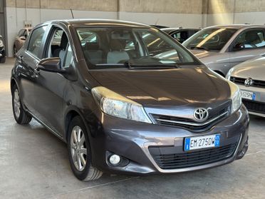 Toyota Yaris 1.3 5 porte Lounge
