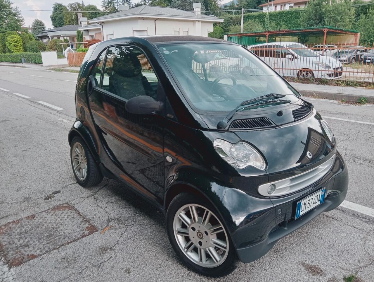 Smart ForTwo 700 coupé passion (45 kW)