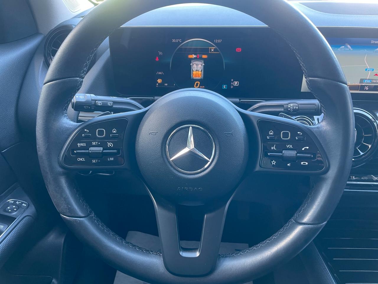 Mercedes-benz GLA 180 d Automatic Business