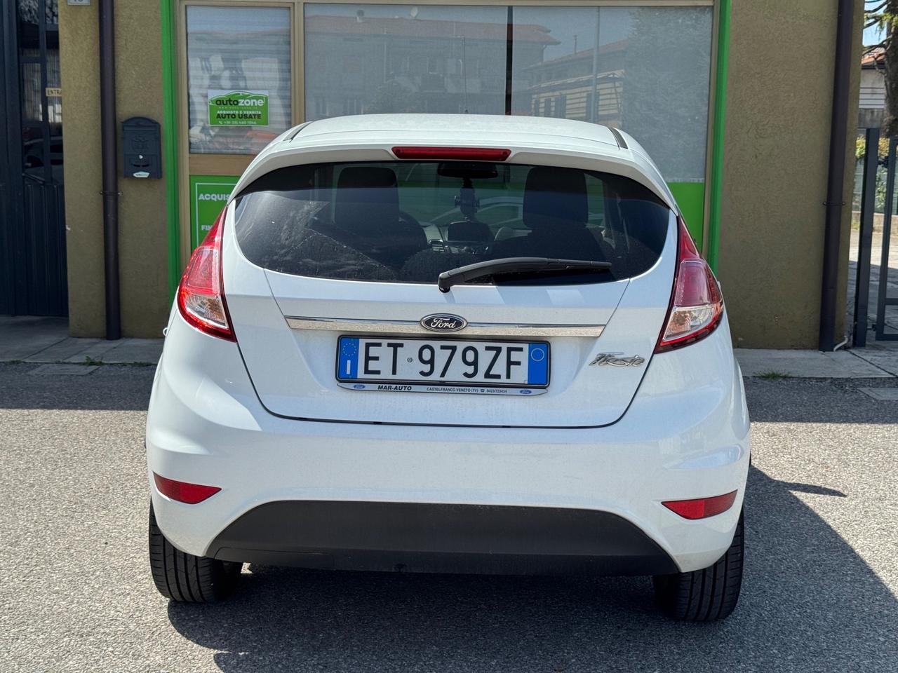 Ford Fiesta 1.5 TDCi 75CV 5 p NEOPATENTATI 2014 106500 km