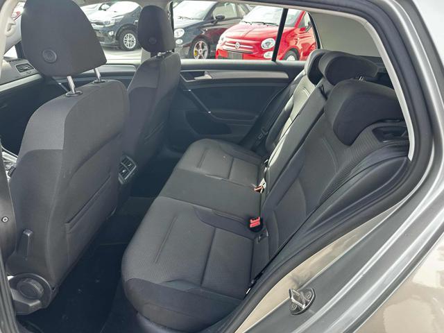 VOLKSWAGEN Golf 1.6 TDI 110 CV DSG 5p. Highline BlueMotion Technol