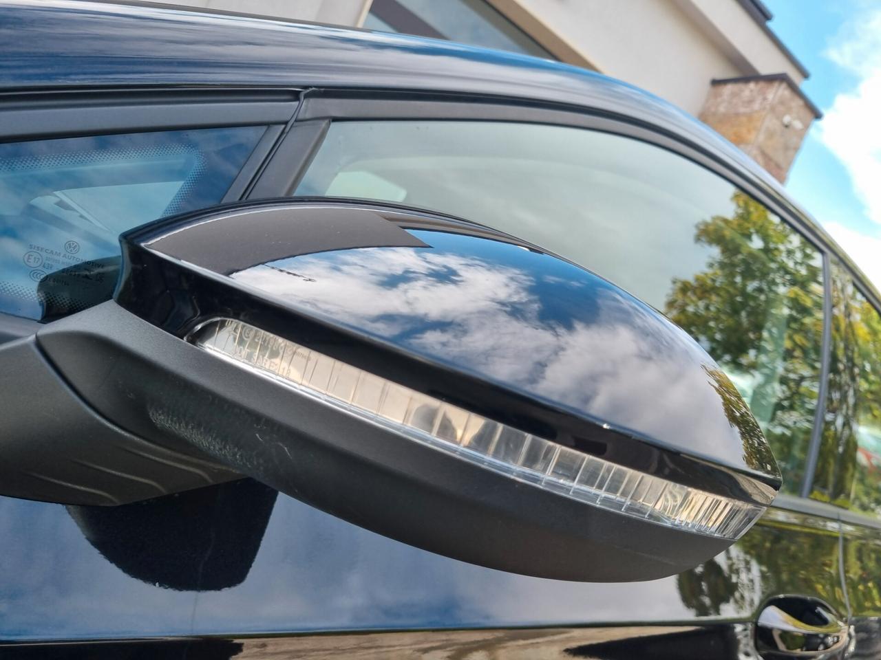 Volkswagen Golf 1.0 eTSI EVO DSG Life