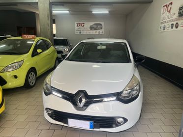 Renault Clio 1.5 dCi 8V 75CV 5 porte 2013