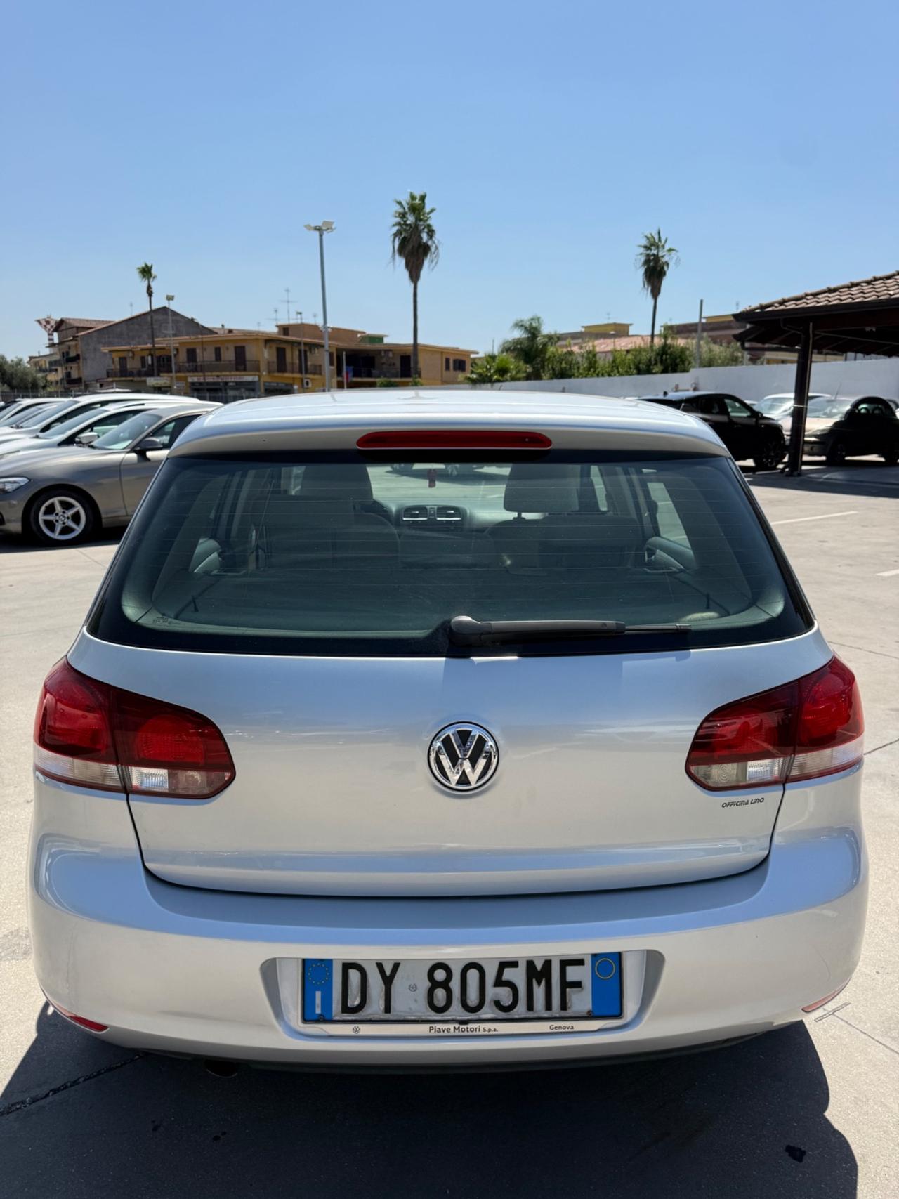 Volkswagen Golf 1.6 TDI full optional