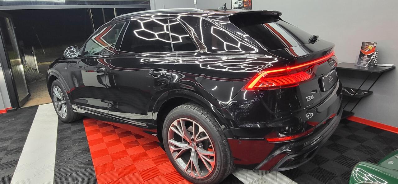 Audi Q8 50 TDI 286 CV quattro tiptronic Sport
