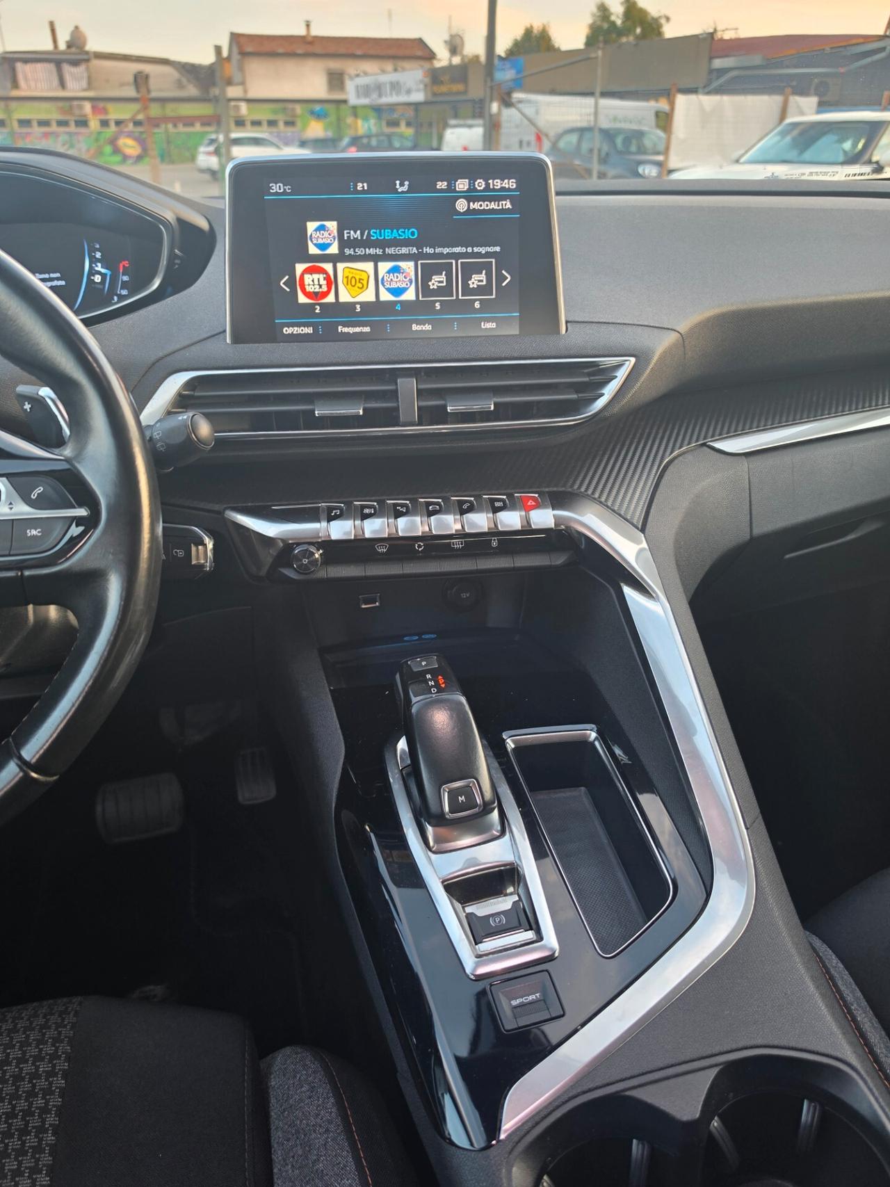 Peugeot 3008 BlueHDi 1.6 120 S&S BC Business automatica