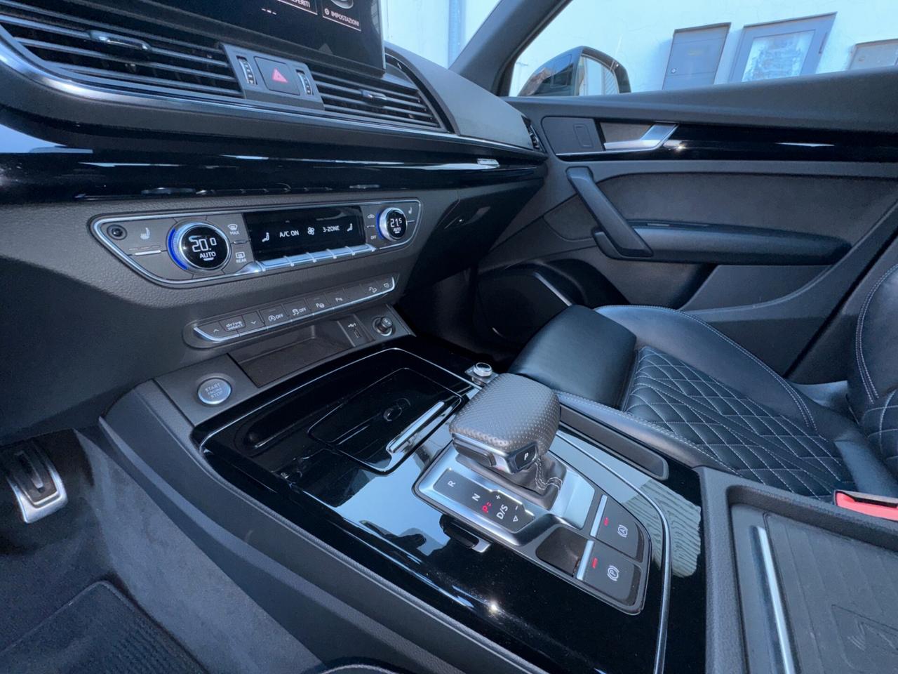 Audi Q5 40 TDI 204 CV quattro S tronic line