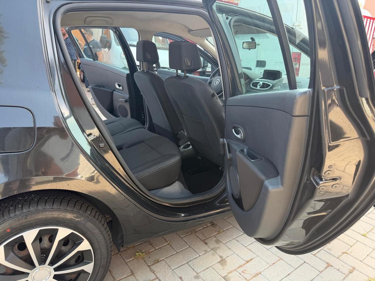 Renault Clio 1.2 16V TCE 100CV 5 porte Luxe
