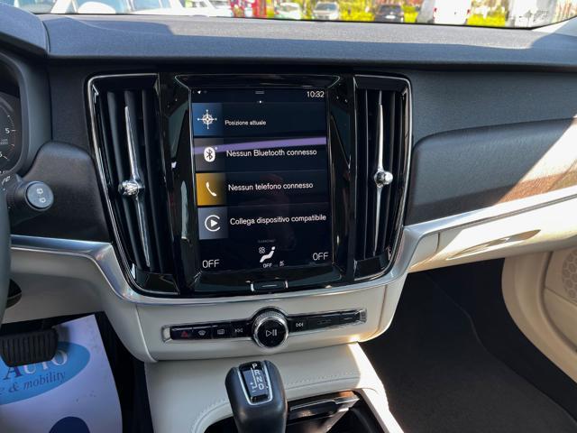 VOLVO V90 Cross Country D4 AWD Geartronic Pro