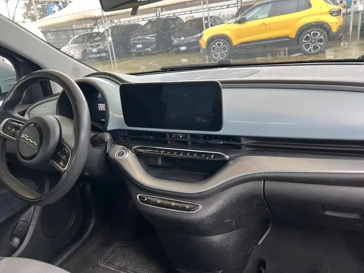 Fiat 500 500e Berlina 42 kWh Icon