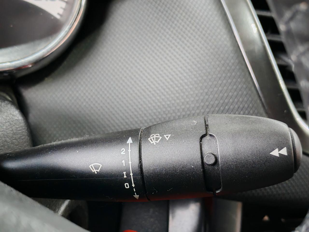 Peugeot 207 1.6 8V HDi 112CV CC Allure