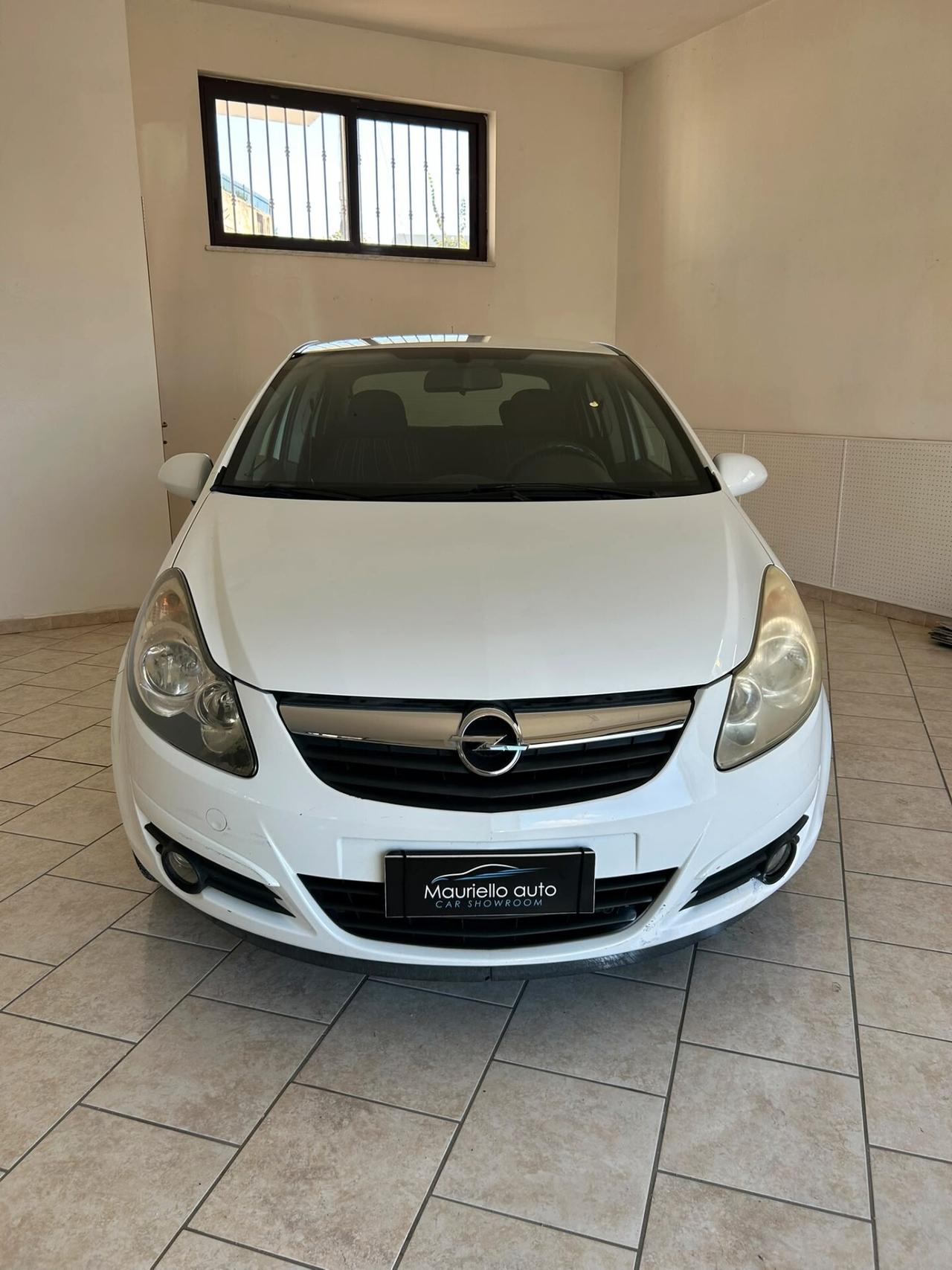 Opel Corsa 1.2 80CV 5 porte GPL-TECH Edition