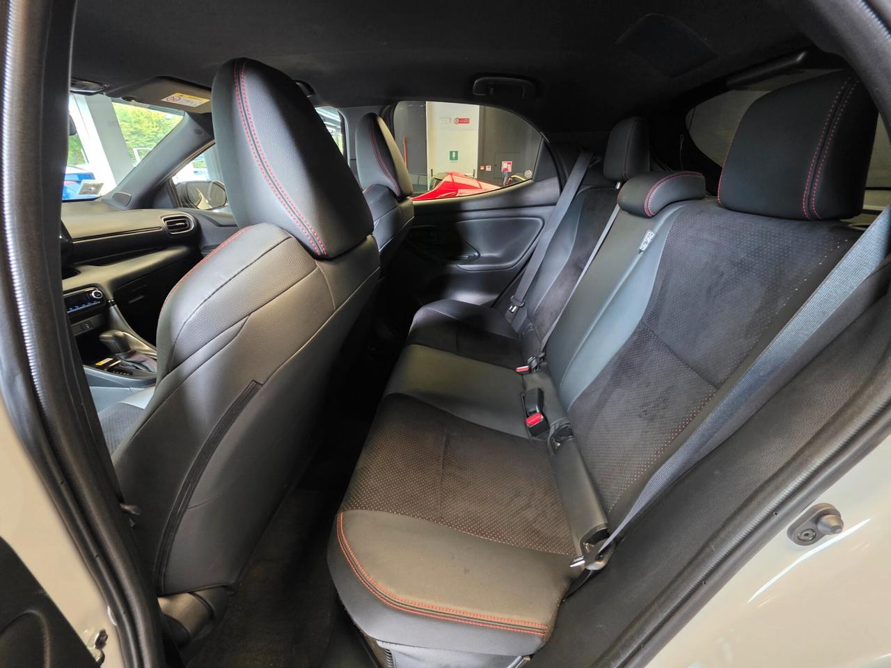 Toyota Yaris 1.5 hybrid GR Sport