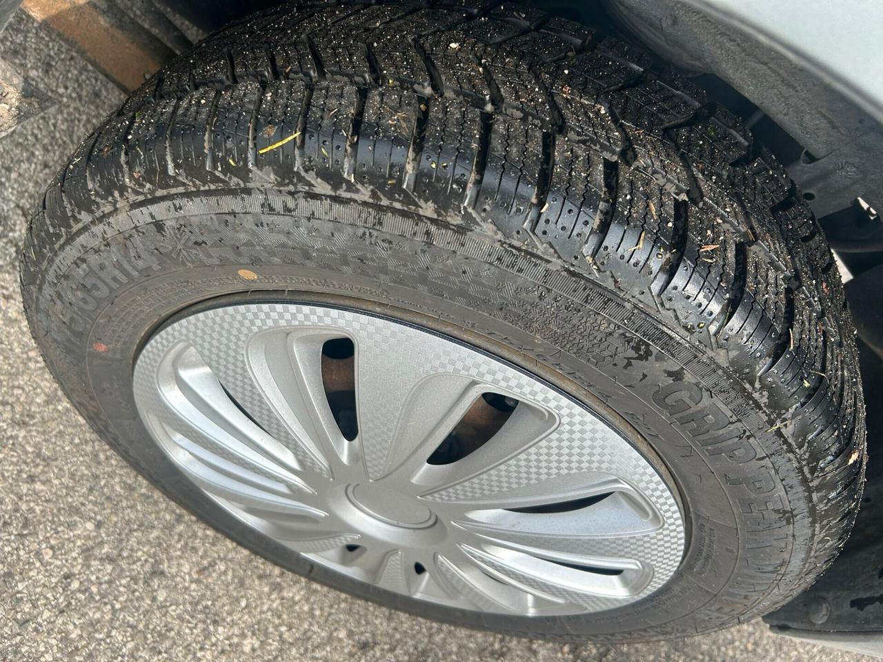 Subaru gx3 impianto GPL 1.5 16V cat 4WD 80.000 km unico proprietario