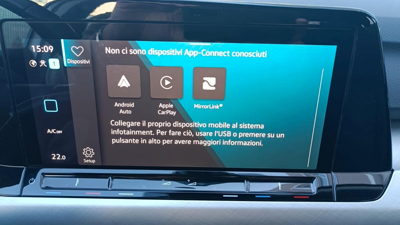 Volkswagen Golf 8 2.0 TDI 115 CV SCR Life