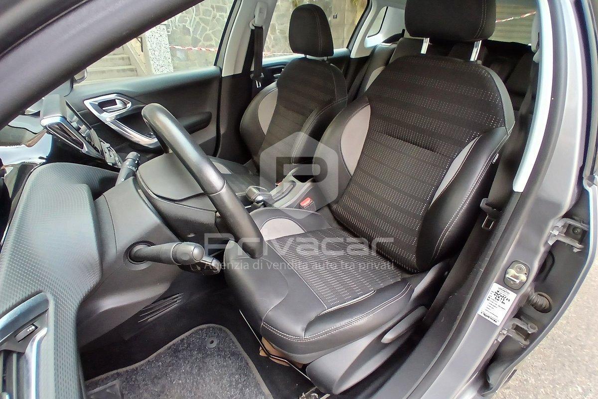 PEUGEOT 2008 1° serie 1.6 e-HDi 115 CV Stop&Start Allure