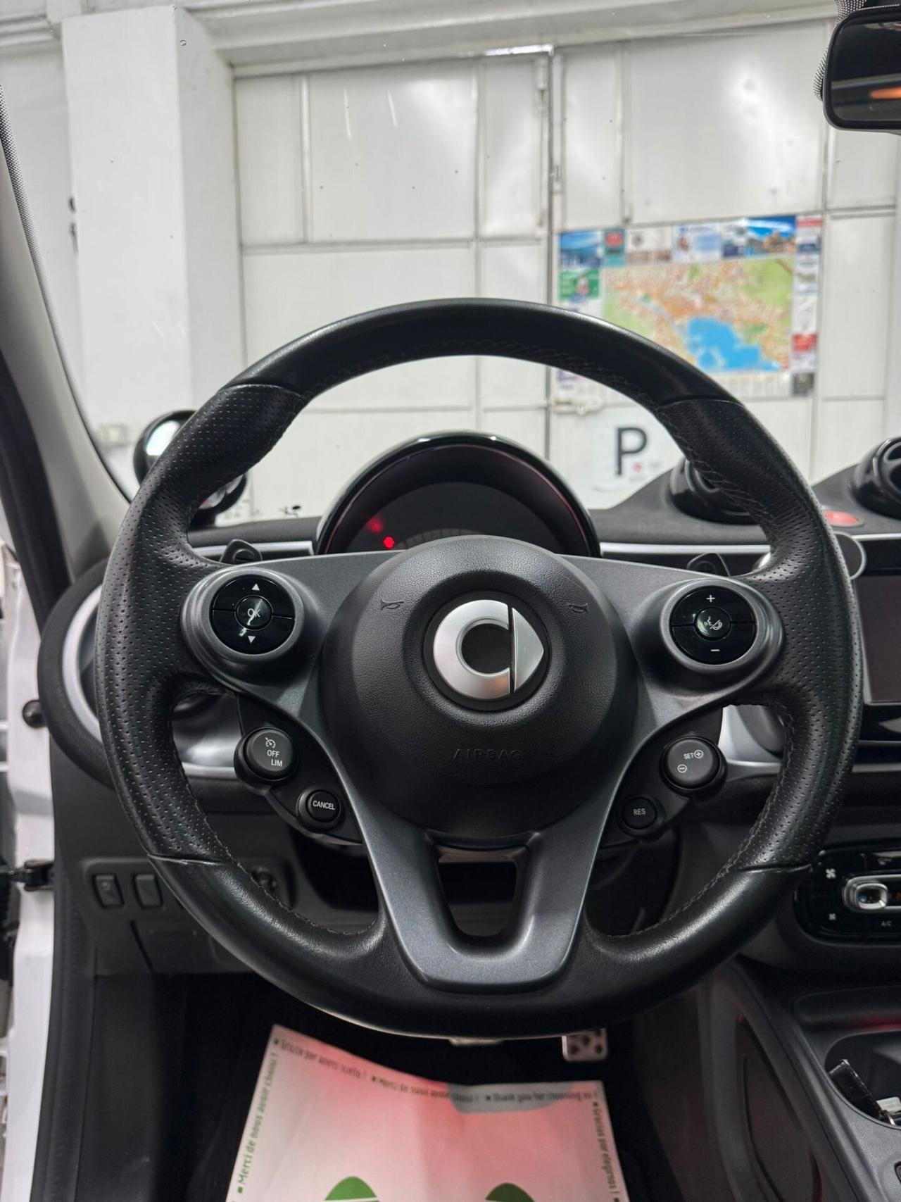 Smart ForFour 70 1.0 twinamic Brabus Style
