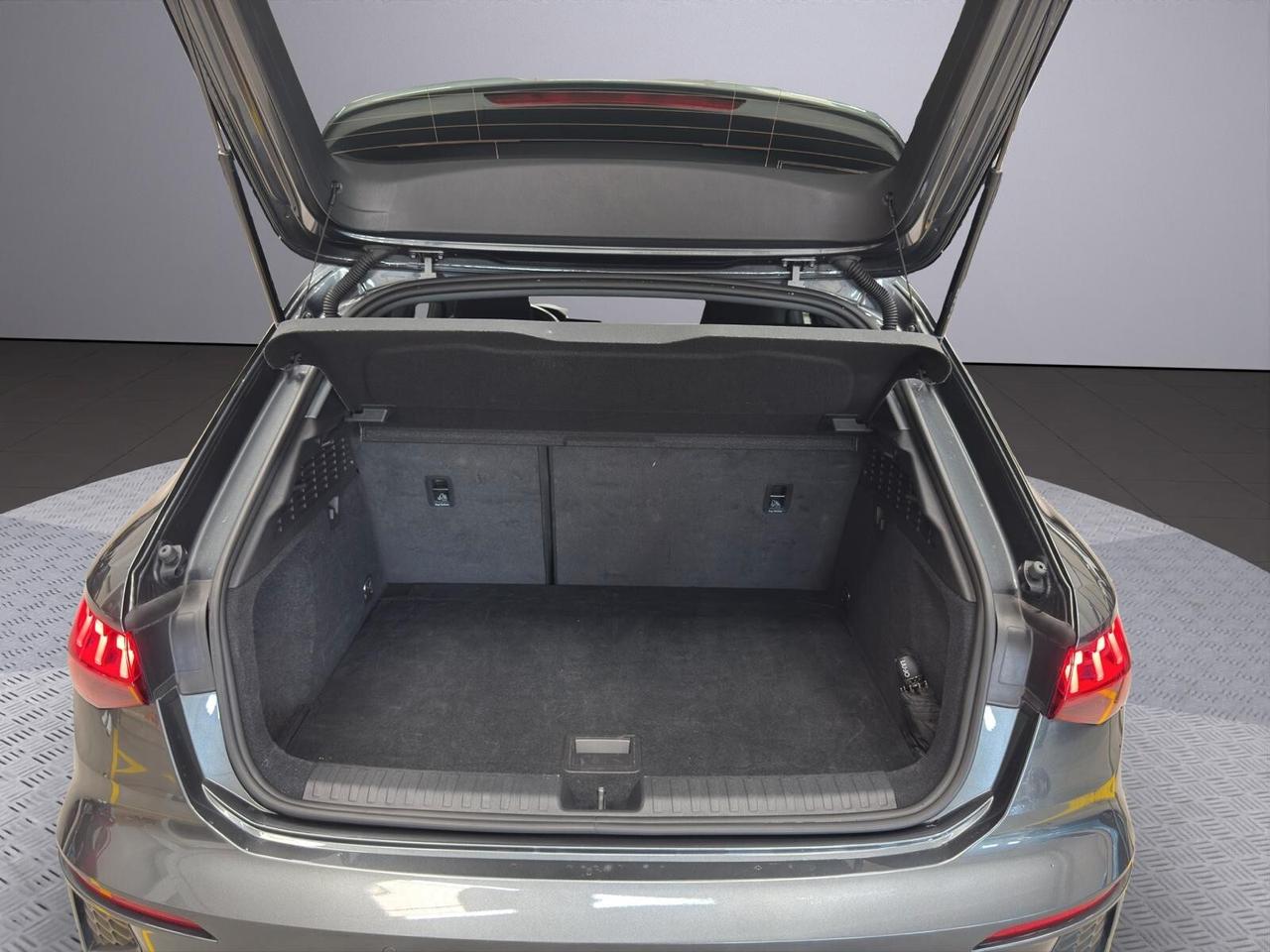 Audi A3 SPB 30 TDI S tronic line edition