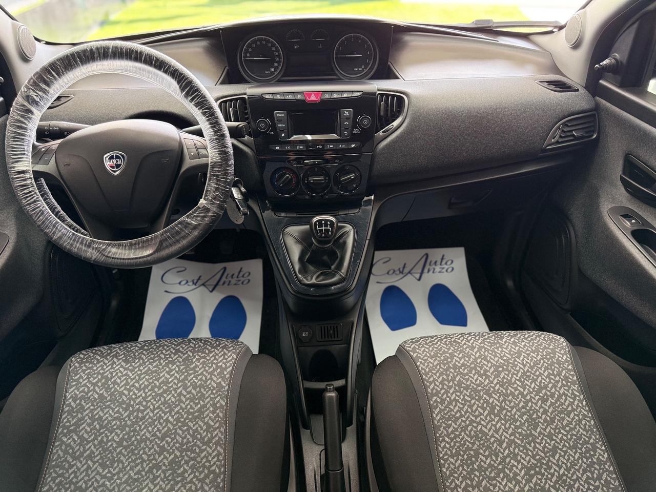 Lancia Ypsilon 1.2 Benz 69cv Platinum 11/2020 Nuova