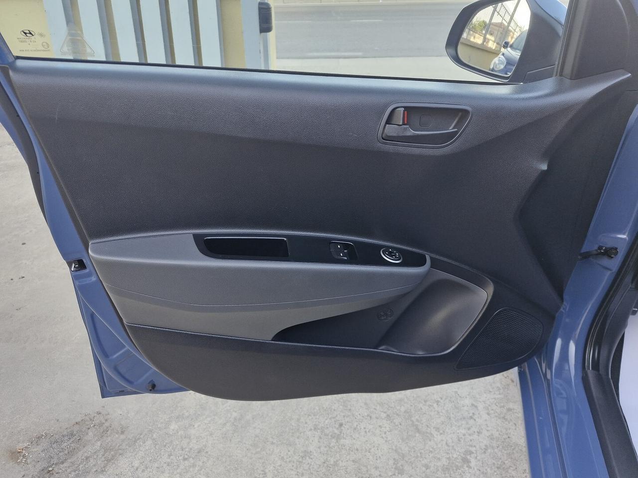 HYUNDAI I10 1.0 BENZINA ANNO 2018 150000KM