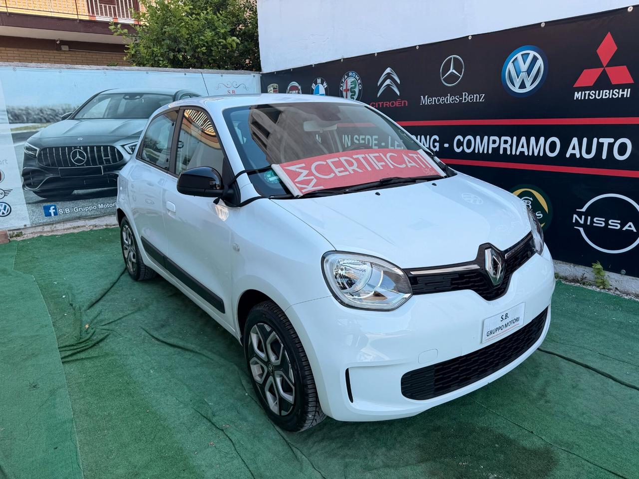 Renault Twingo 2024 1.0 65 CV FULL OPTION. LEGGI TUTTO!!!