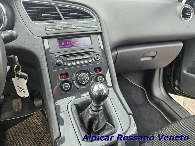 PEUGEOT 5008 1.6 HDi 112CV Family 7 posti