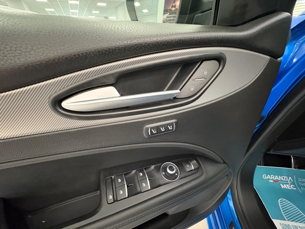 Stelvio 2.0 Turbo 280 Q4 Veloce 2022 km 104000