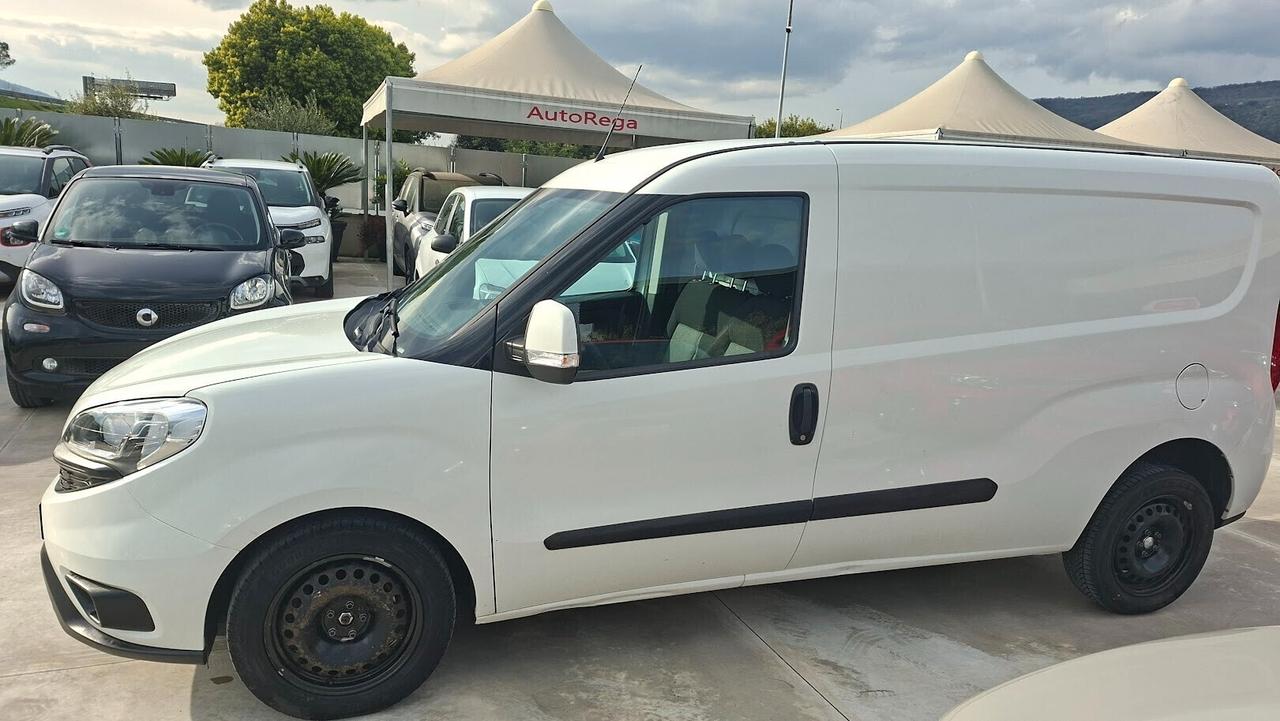 Doblò 1.6 MJT 105CV PL-TN Cargo Maxi Lamierato SX 3 posti