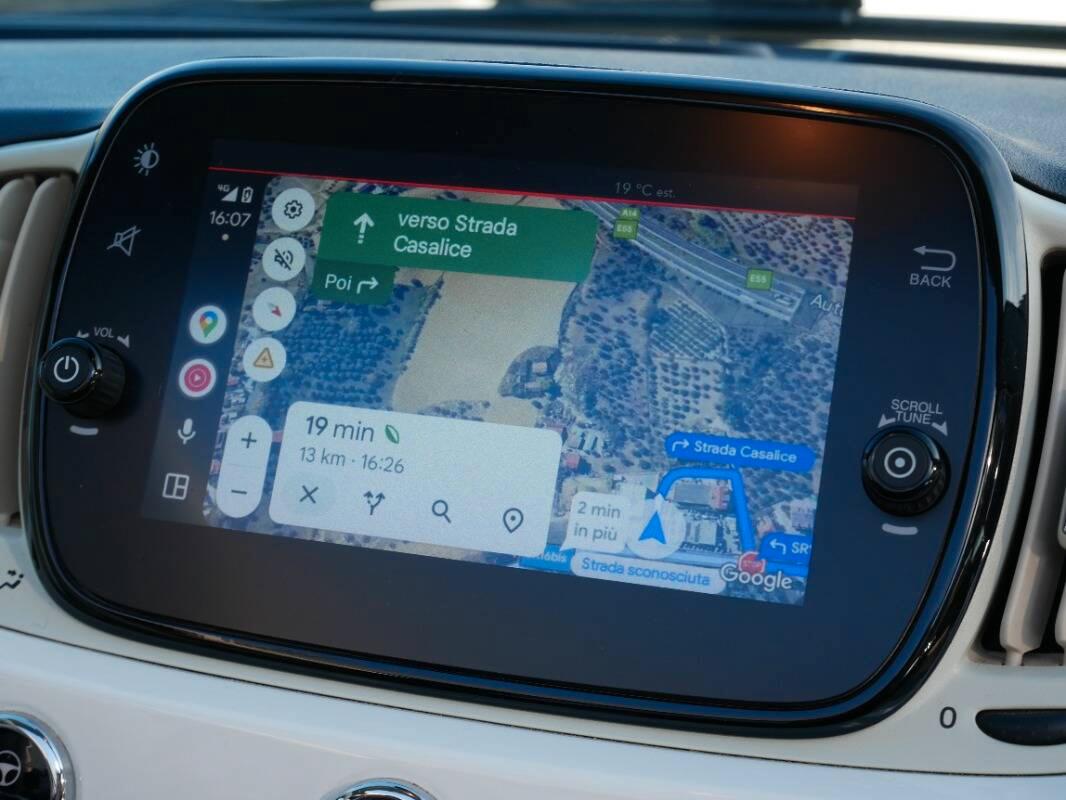 Fiat 500 C 1.0 hybrid Dolcevita 70cv