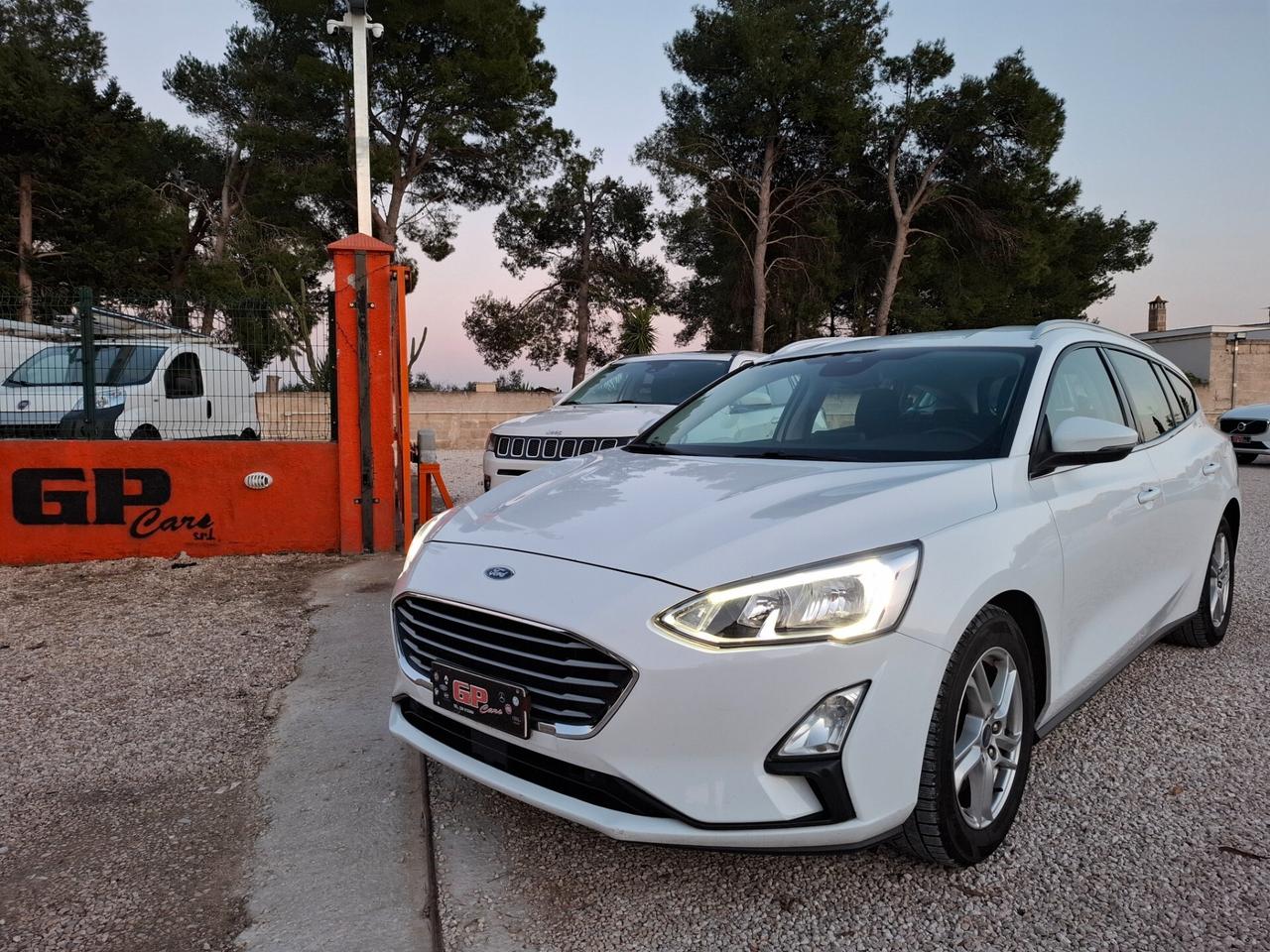 Ford Focus 1.5-120 CV autom.SW *TELECAMERA*NAVI