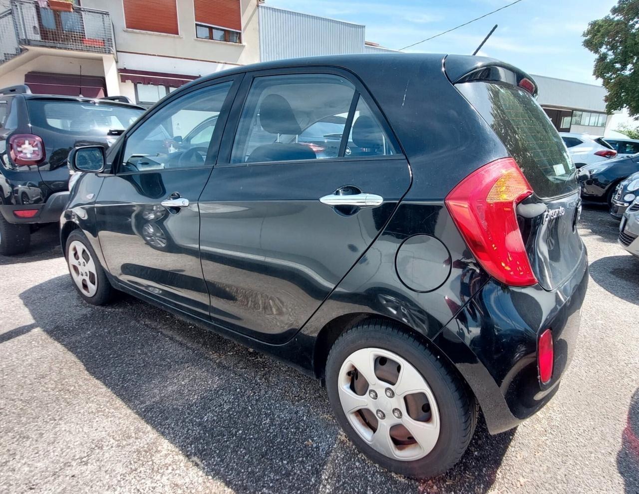 Kia Picanto 1.0 GPL Neopatentati