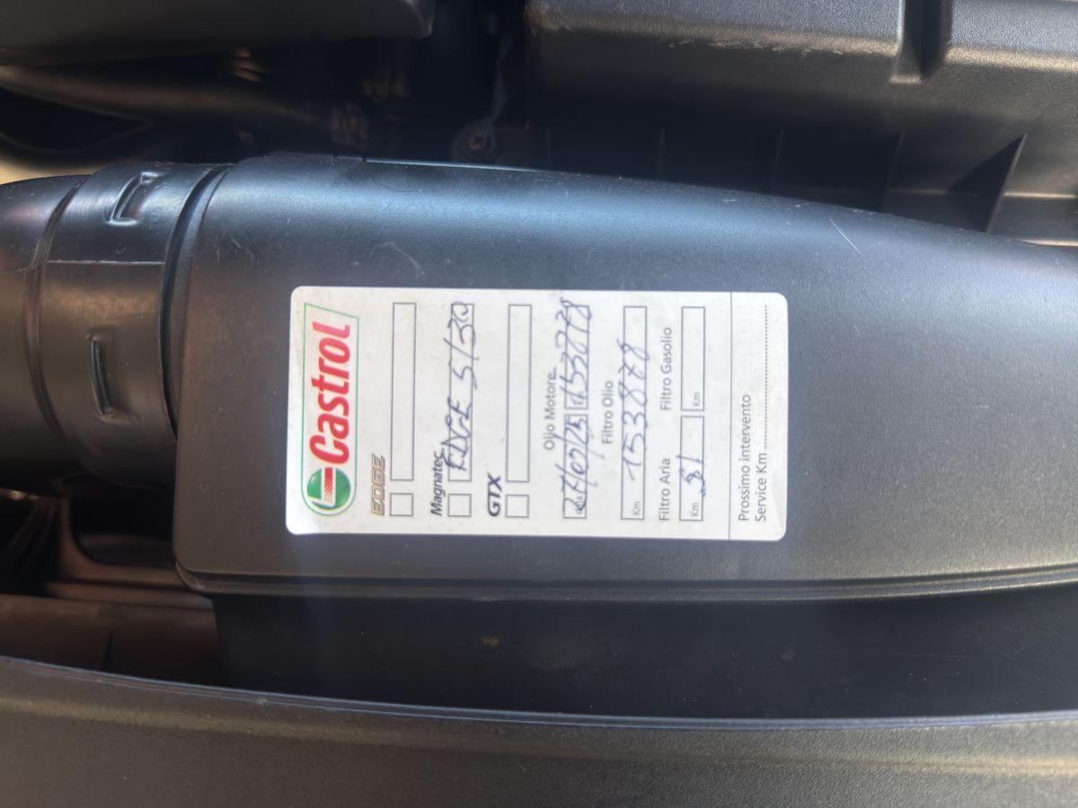 VOLKSWAGEN - Golf - 1.6 TDI 105CV DPF 5p. Highline