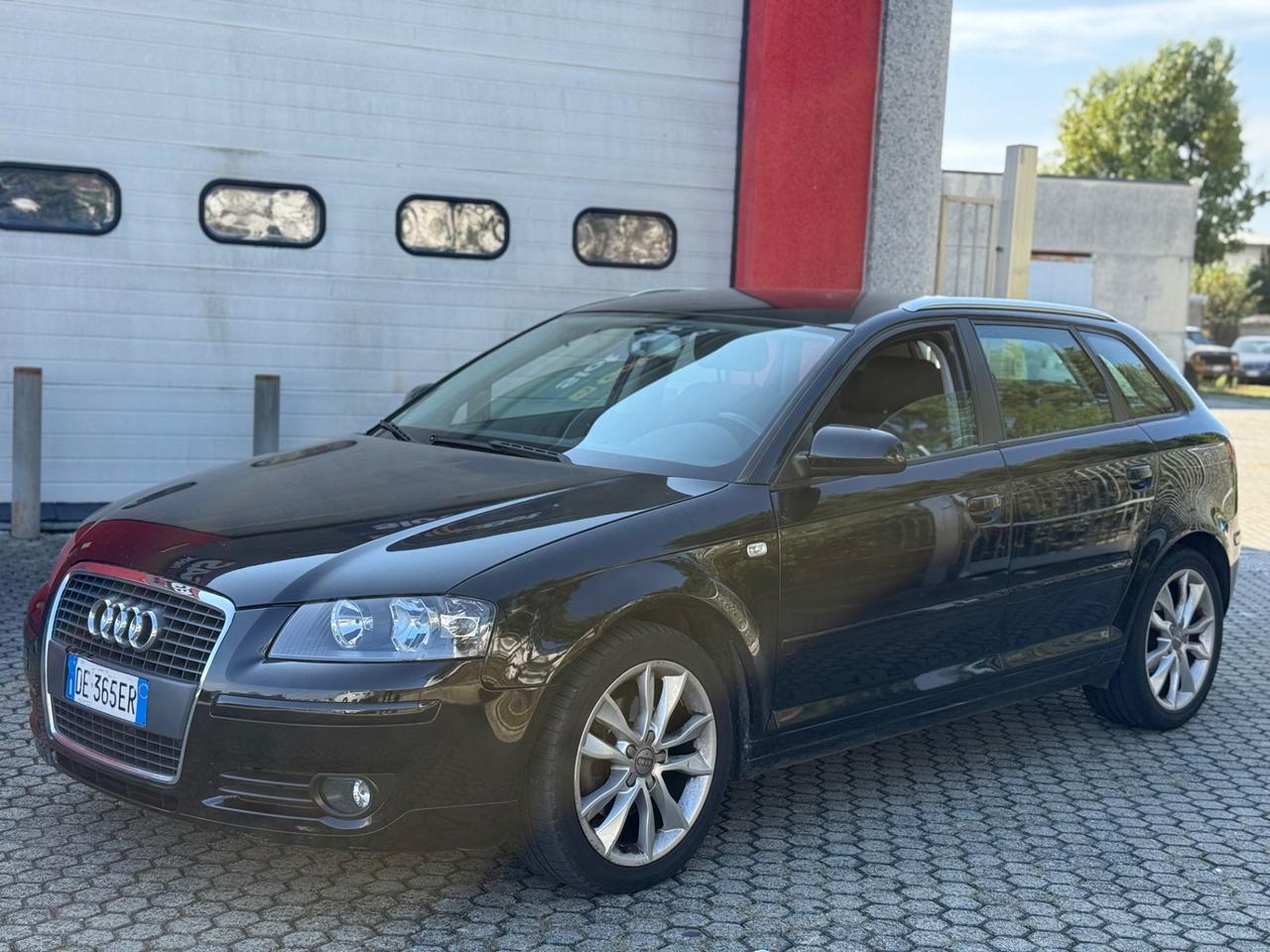 Audi A3 2.0 16V TDI Attraction