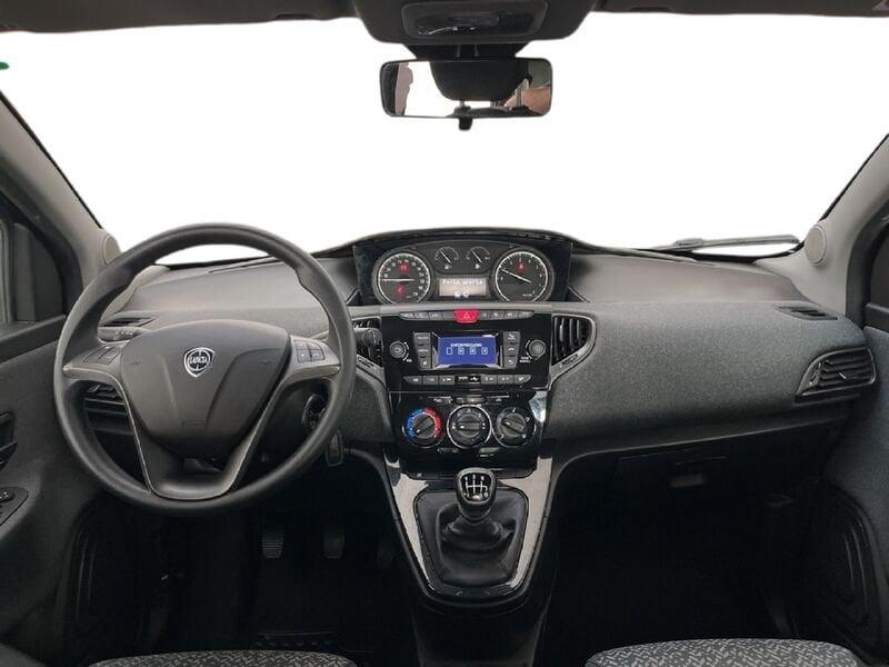 Lancia Ypsilon III 2015 1.0 firefly hybrid Silver s&s 70cv
