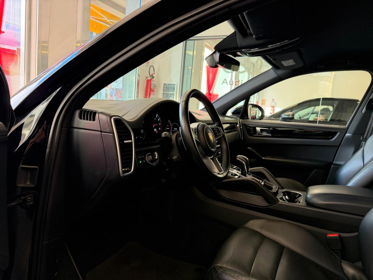 Porsche Cayenne 3.0 V6 340 cv