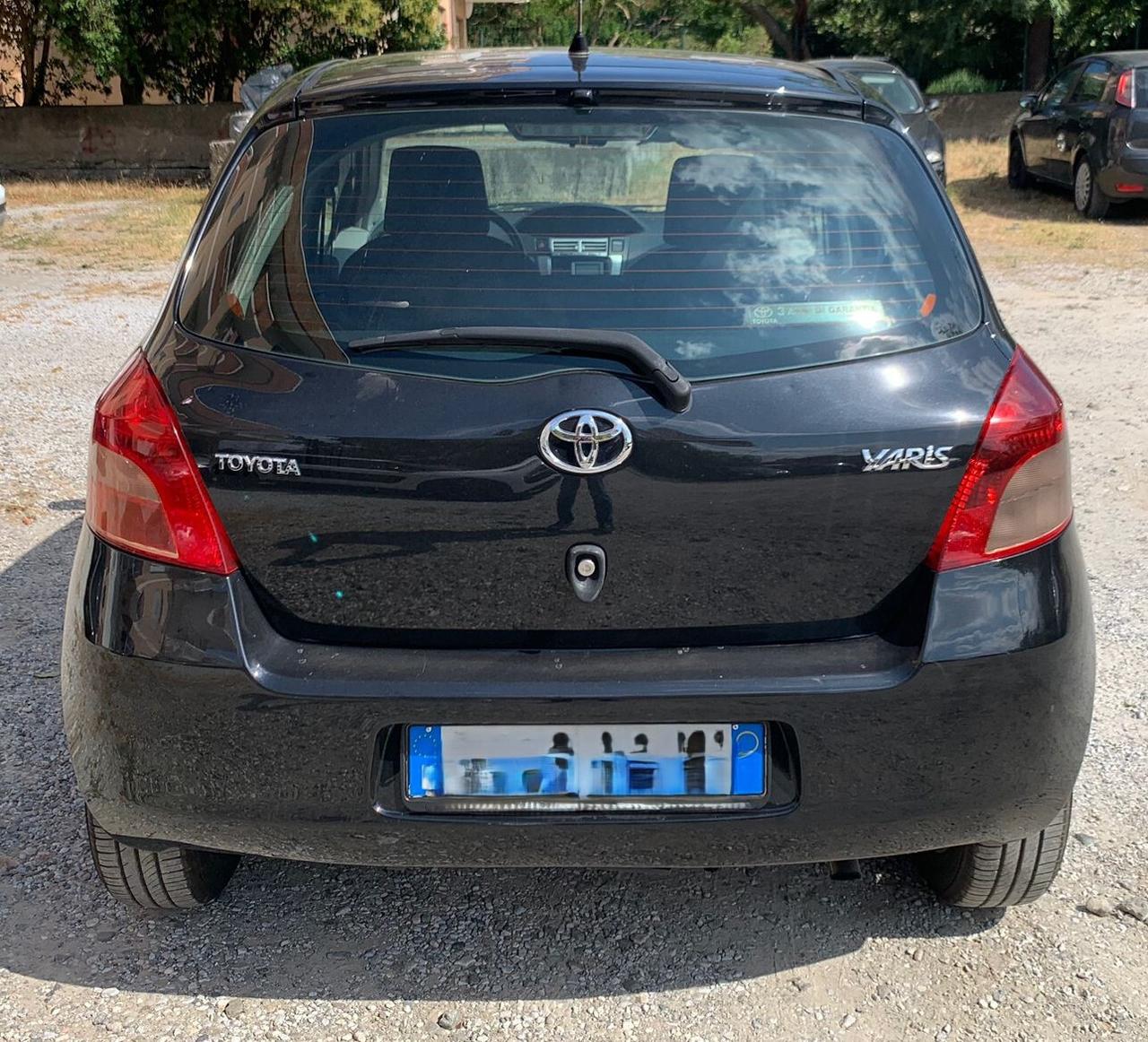 Toyota Yaris 1.4 D-4D 5 porte Navi
