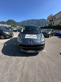 Peugeot 1007 1.4 HDi Sporty