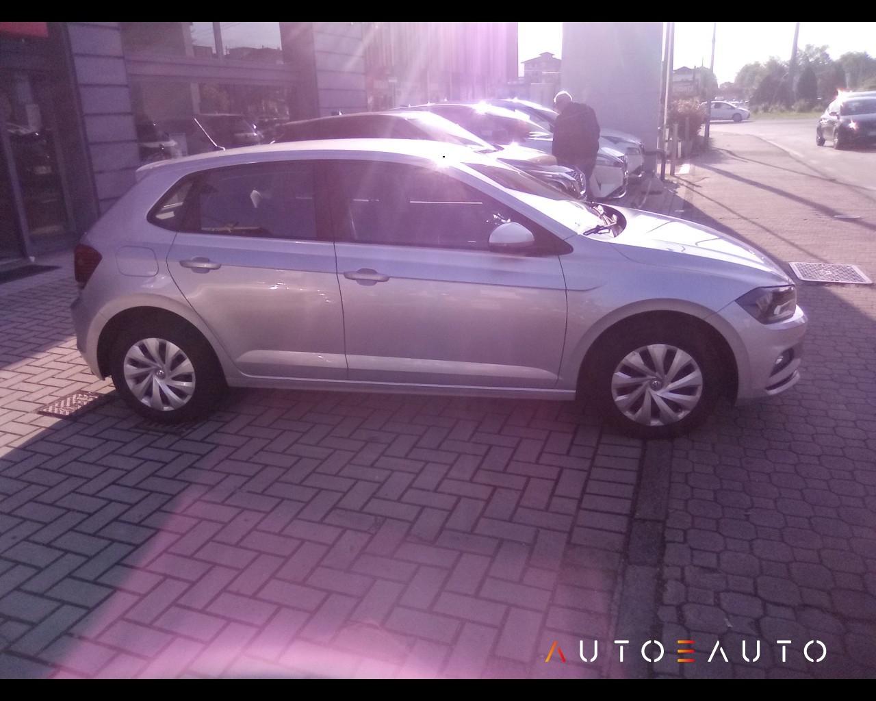 VOLKSWAGEN Polo VI 2017 - Polo 5p 1.0 tgi Trendline 90cv my19