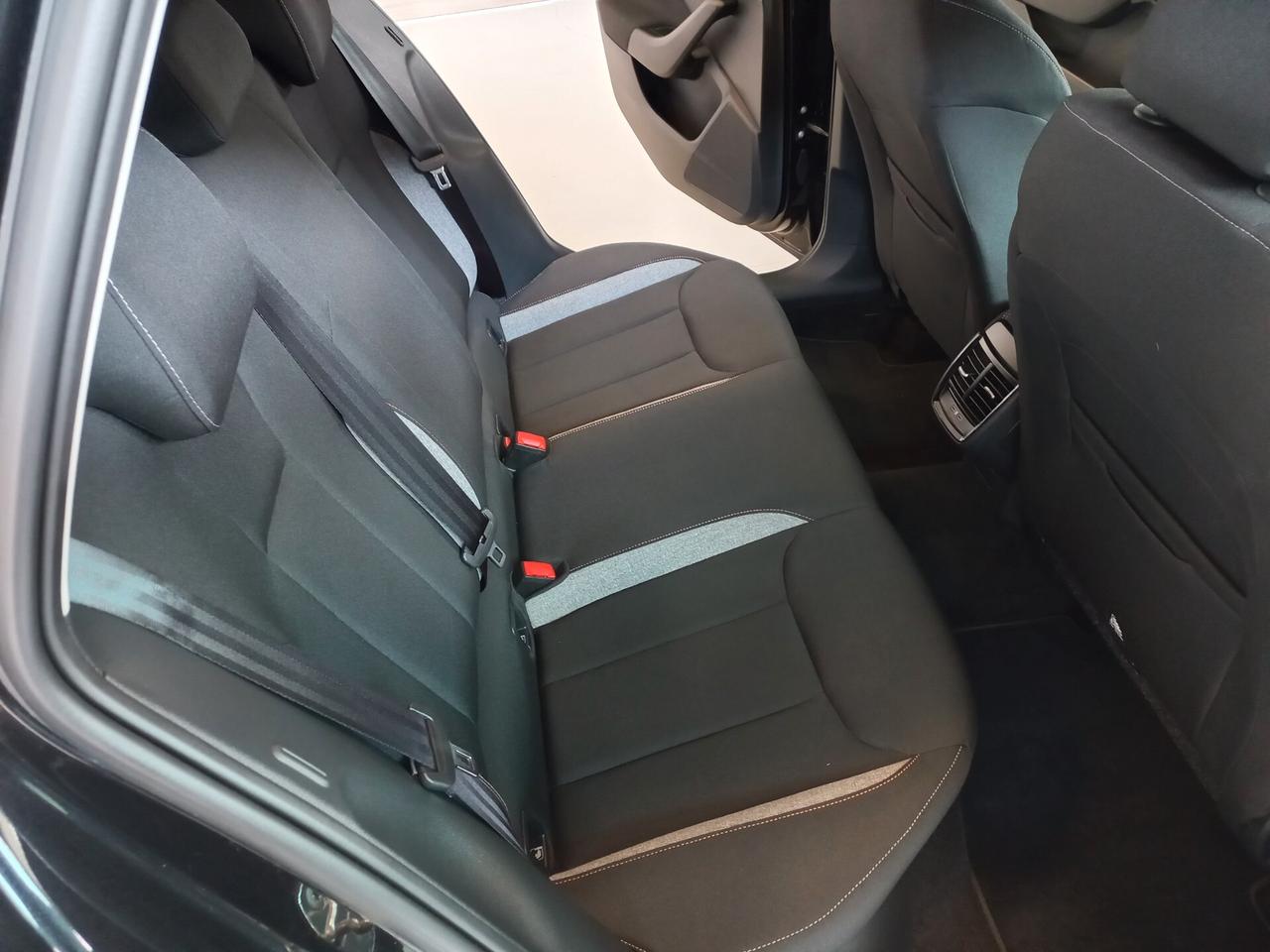 Skoda Kamiq 1.0 TSI 115 CV DSG Black Dots