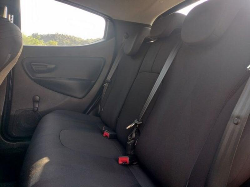 Lancia Ypsilon 1.2 69 CV 5 porte S&S Gold