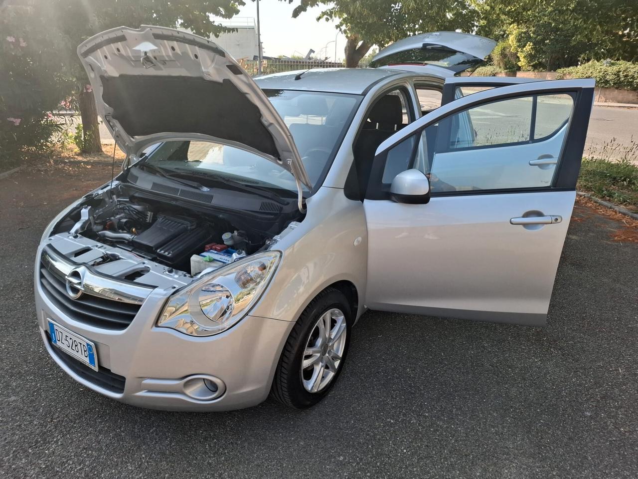 Opel Agila 1.2 SOLO 99.000 KM PER NEOPATENTATI