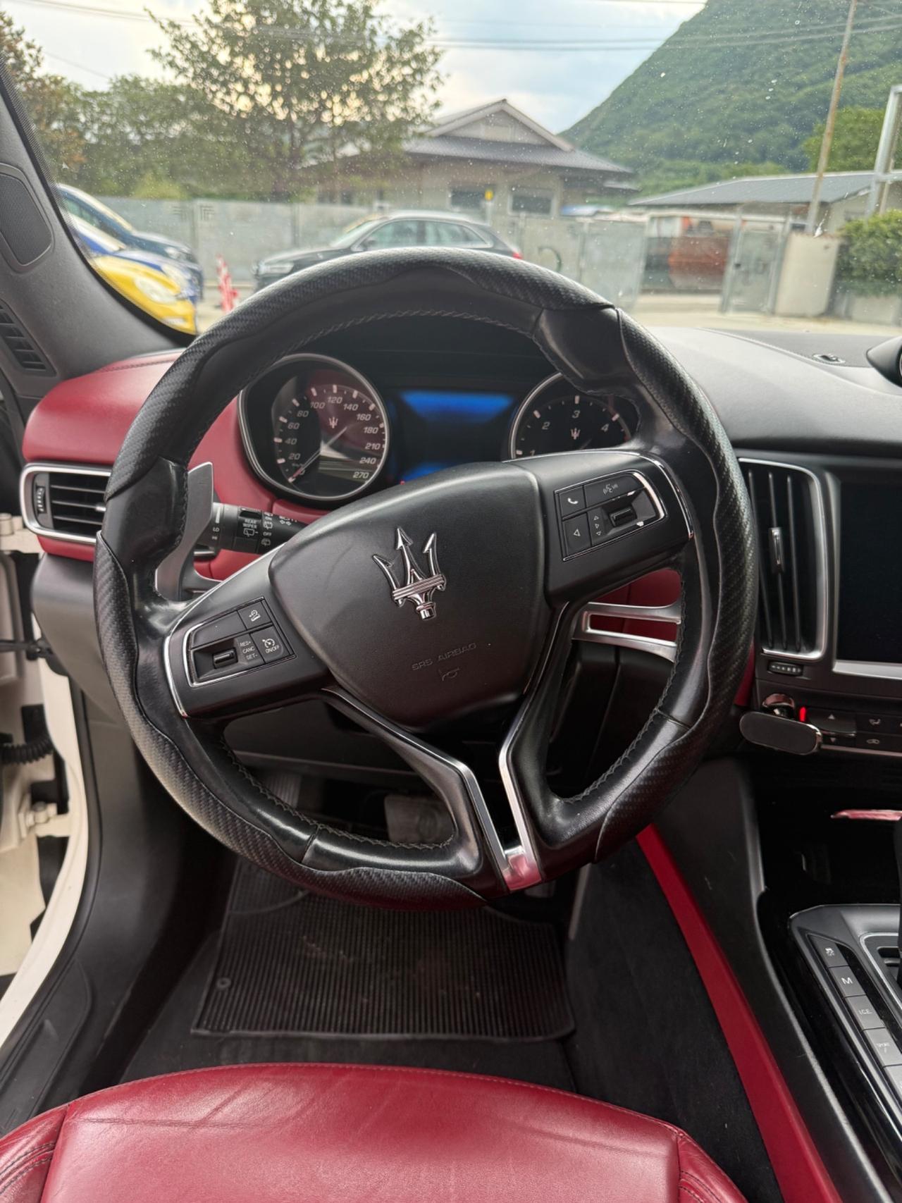 Maserati Levante V6 Diesel 275 CV AWD