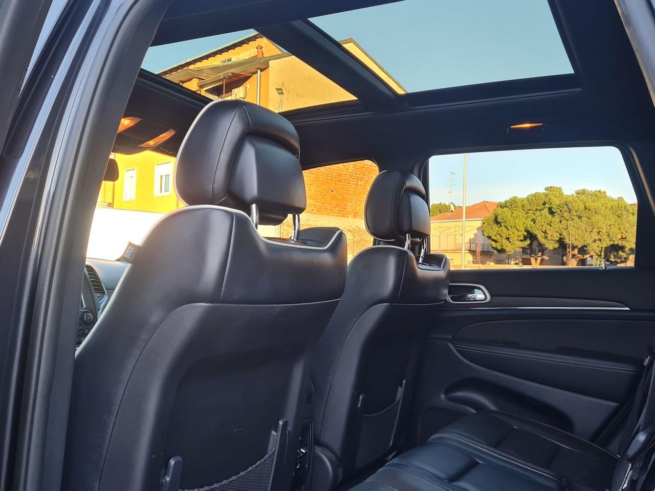 Jeep Grand Cherokee 3.0 V6 CRD Overland #9186