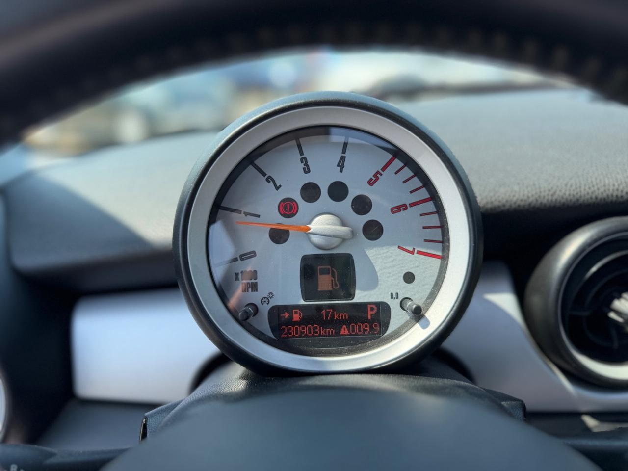 Mini 1.6 16V Cooper D Chili Automatica