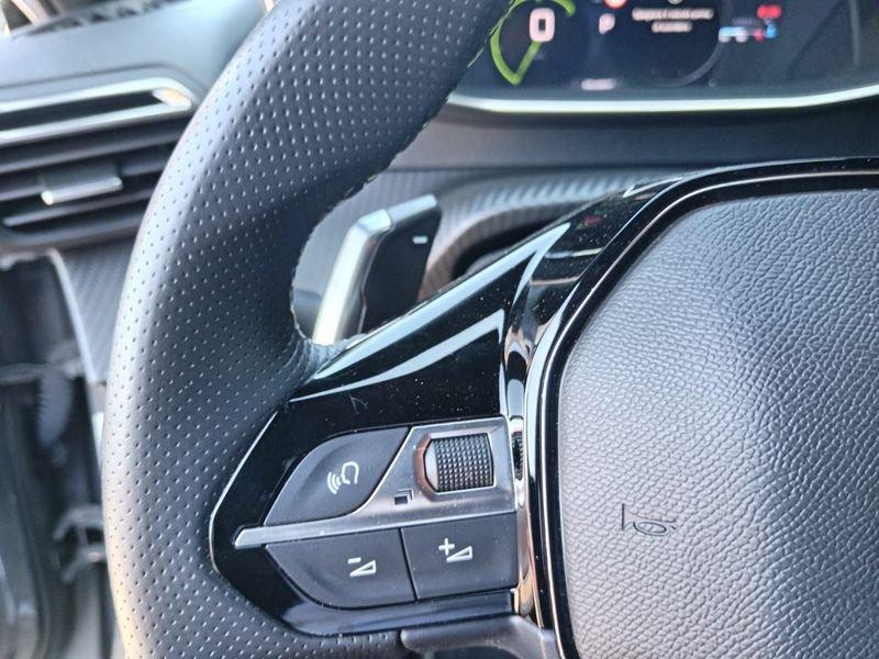 Peugeot 2008 PureTech 130 EAT8 GT S/S